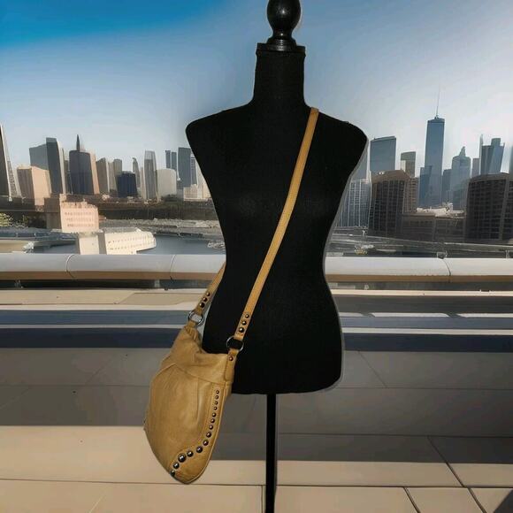 B. Makowsky Studded Tan Leather Crossbody 9x10 - Picture 1 of 11